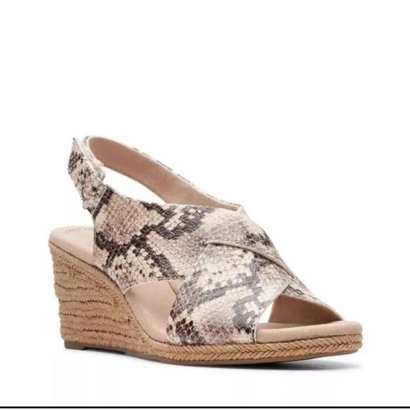 Clarks Women’s  10M Wide Taupe Lafley Alaine Snake Espadrilles Wedge Sandal - Picture 1 of 11